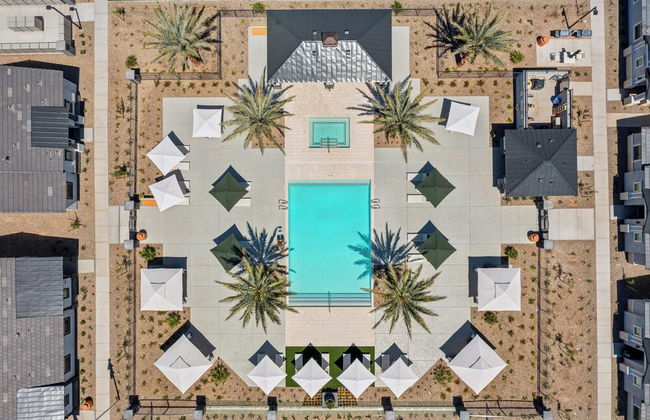 Radiance Reverie Home with Pool and BBQ - Foto 23