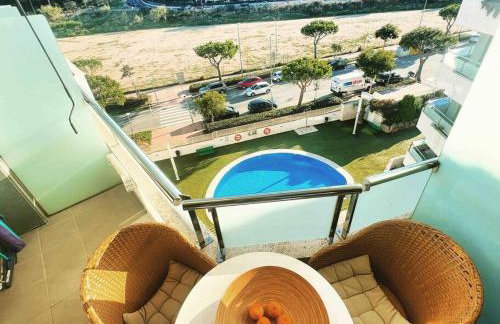 Duplex Piscina y Parking MasBlau Beach by Host&Joy - Foto 7