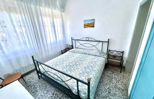 Villa Renata, bellissima villa con terrazzo vista mare e spiaggia inclusa - Foto 12