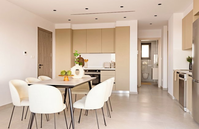 Sanders Eduardovich Limassol - Photo 47