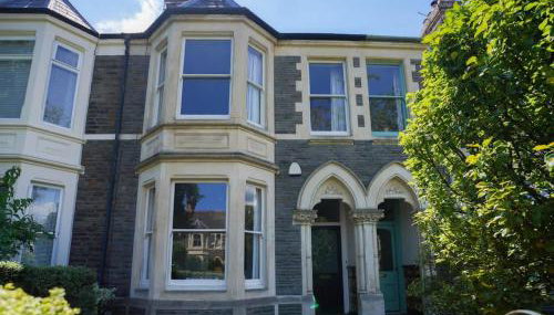 Spacious 4 Bedroom Character Home in Pontcanna - Foto 2
