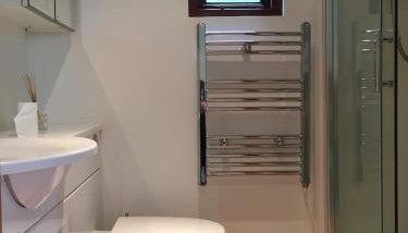 The Studio - Photo 5