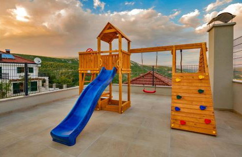 Cozy Home In Ricice With Wifi - Foto 32