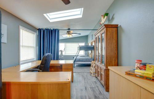 Spacious Sheboygan Home with Grill and Fire Pit! - Foto 10