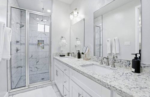 O22B Southwest Houston 1BR King Bed Pet Friendly Fast WiFi - Foto 19