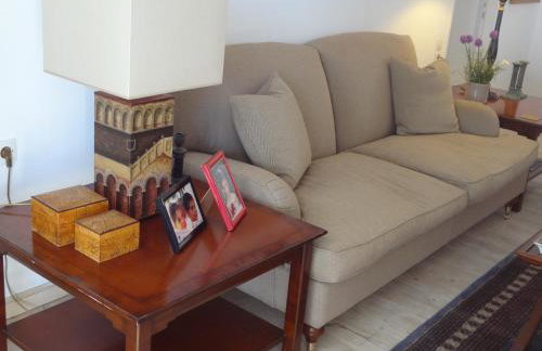 In front of the Beach. - Photo 9