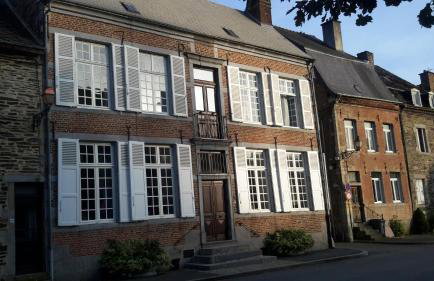 Huize Carmélites - Foto 1