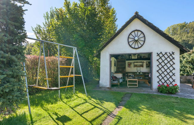 Křečovice - Photo 30