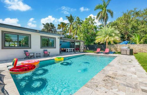 The Palms -Mini Golf , Foosball Table, Heated Pool ,Baby items ,BBQ - Foto 13