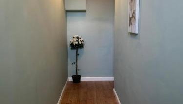 Acorn Apartment - Photo 2