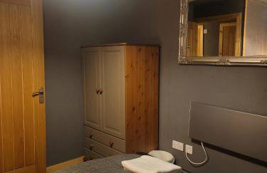 THE MOORINGS - Photo 16