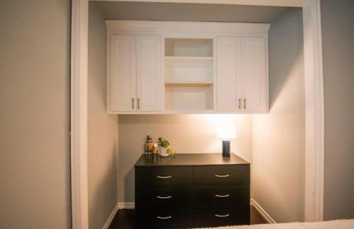 Walk to the Silos! 3 Bed 1960's Bungalow near Baylor - Foto 90