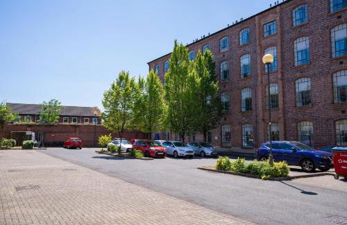 Ensuite Bedrooms with Shared Kitchen and Apartments at Simpsons Hall in Nottingham - Photo 7