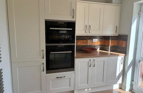 Cosy 2-bed semi-detached house by the lake - Foto 7