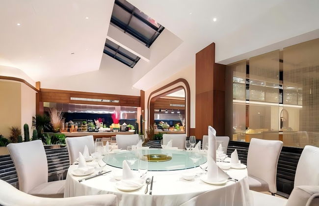 Mount Emei Zhizhu Resort Hotel - Photo 58