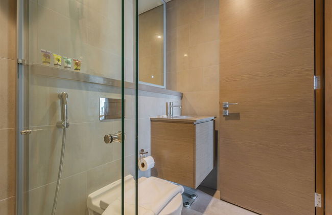 Beautiful Cityscape Views From This Urban Retreat - Foto 26