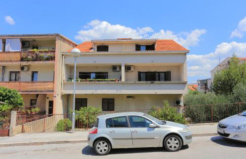 Apartments with WiFi Split - 18336 - Foto 2