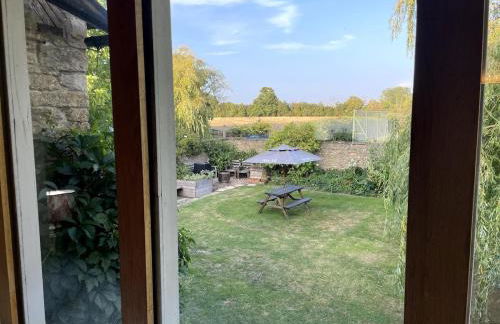 Private & Spacious Cotswold Barn - Foto 13