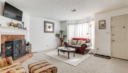 Georgia Townhome - 3 Mi to Stone Mountain Park! - Foto 3