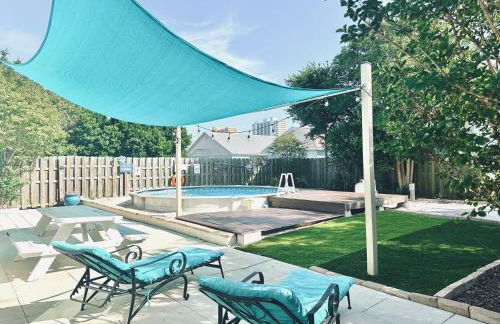 Sea Salt Vacation Home, Private Pool - Walk to Beach - Foto 38