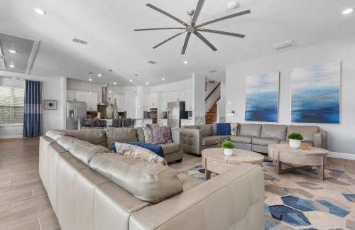 Happiest Home on Earth - Custom Pirate & Nature Bunks 8 King Suites Theater & Pool - Foto 57