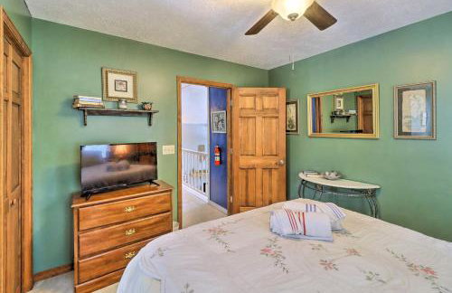 10-Acre Mountain Home Getaway with Fire Pit - Foto 27