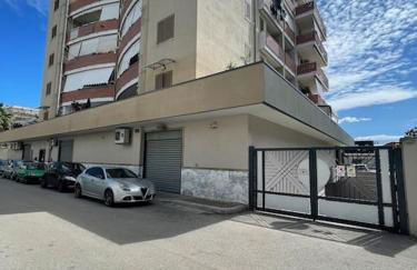 Attico vicino all Aeroporto con Parcheggio privato e 2 Bagni - Foto 63