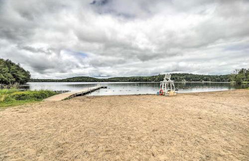 Pet-Friendly Saranac Lake Retreat with Deck and Yard - Foto 28
