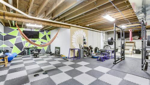 Family Home on 9 Acres! Climbing Wall and Gym - Foto 4