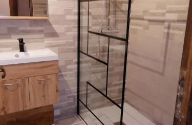 Maison au coeur du village de la Salvetat sur Agout - Foto 27