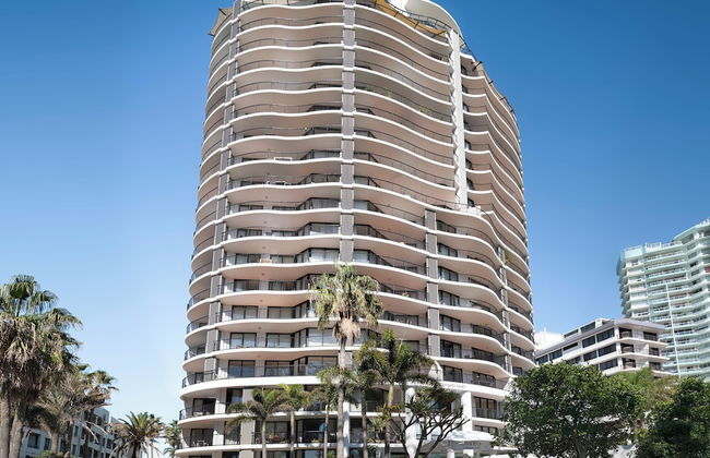 Mantra Coolangatta Beach - Photo 18