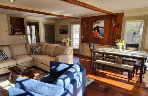 Acadia Lobsterman's Coastal Farmhouse - Foto 9