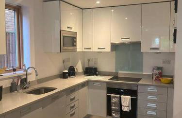 Lovely and spacious Wimbledon Flat - Foto 9