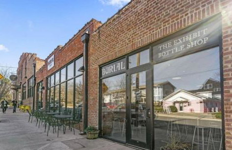 Luxe King Bed, Balcony, Garage in Downtown Raleigh - Foto 15