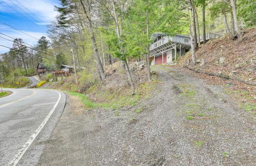 Lake-View Cabin with Furnished Deck in Hadley! - Foto 3