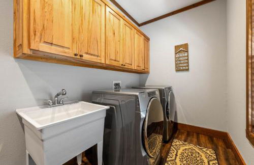 A Mornings Mist - Scouts Overlook - Romantic Retreat, Hot Tub, Cozy Fireplace, Mountain Views at Scouts Overlook - - Foto 32