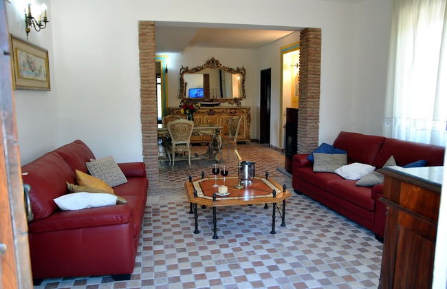 Meridiana Holiday House With Shared Swimming Pool - Foto 9