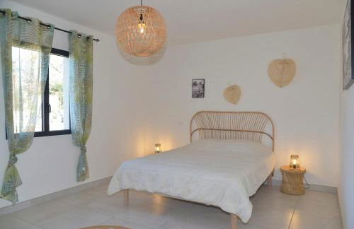 Villa à Barjac piscine chauffée et vue panoramique - Photo 26