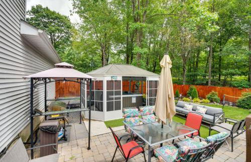 Hot Tub, Game Room and Fire Pit Pocono Summit Home! - Foto 28