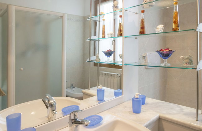 Villino Blu Private Villa on the Chianti Hils 10 Plus 2 pax - Photo 53