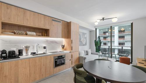 Pool & Gym in Hight-Condo - Foto 4