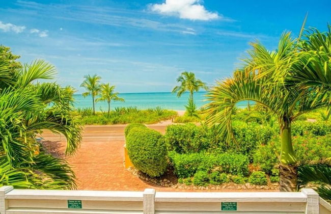 Conch 4 Bedroom Townhouse by RedAwning - Foto 25