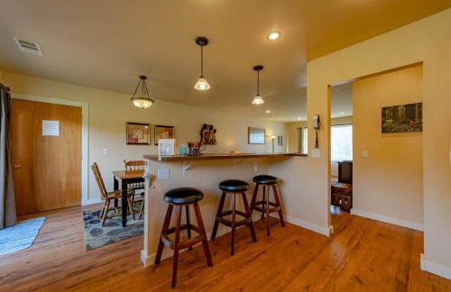 Elk Meadow Cabins 13A Bears Den Suite - Photo 13