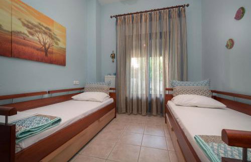 Villa Begonia by the sea - Photo 37