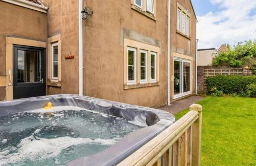 Gorgeous Rural 4 Bed Farm Cottage - With Hot Tub! - Foto 42