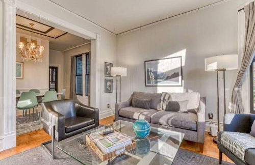 Landmark 23 - Photo 59