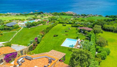 Villa Miramar - Photo 2, Garden, Garden view