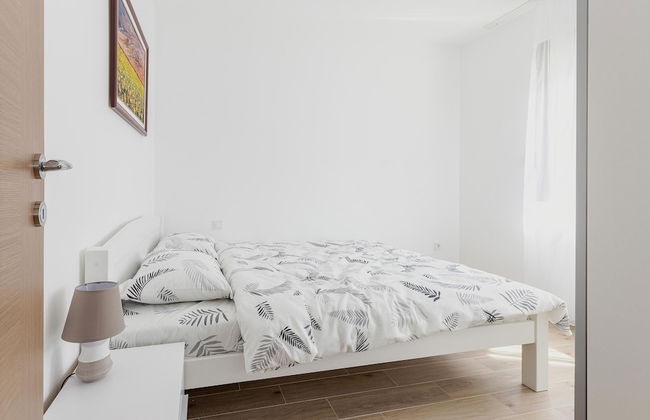 Muo Sea Front Apartments Kotor - Photo 3