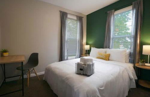 Housepitality - The Lilley Pad - Near Downtown - Photo 6