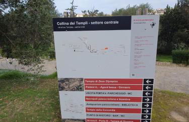 Villa Maresa Home - Photo 39